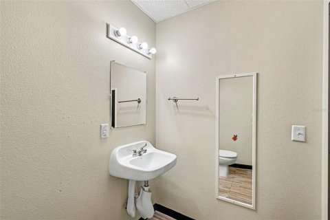 Immobilier commercial à louer à Lecanto, Floride № 2425434 - photo 21