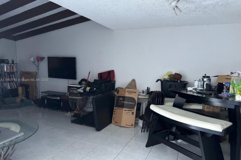 Adosado en venta en Miami, Florida, 3 dormitorios, 128.02 m2 № 1891928 - foto 18