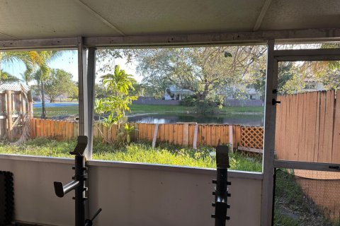 Adosado en venta en Miami, Florida, 3 dormitorios, 128.02 m2 № 1891928 - foto 19