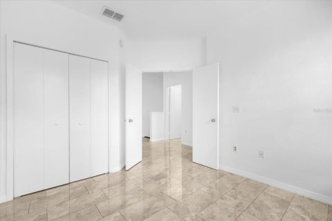Copropriété à vendre à Lake Mary, Floride: 3 chambres, 135.17 m2 № 1911347 - photo 4