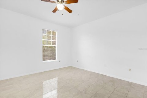 Copropriété à vendre à Lake Mary, Floride: 3 chambres, 135.17 m2 № 1911347 - photo 6