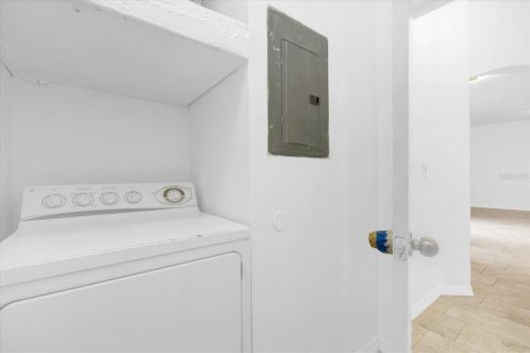 Copropriété à vendre à Lake Mary, Floride: 3 chambres, 135.17 m2 № 1911347 - photo 11