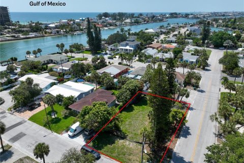 Land in Saint Pete Beach, Florida № 1826241 - photo 4