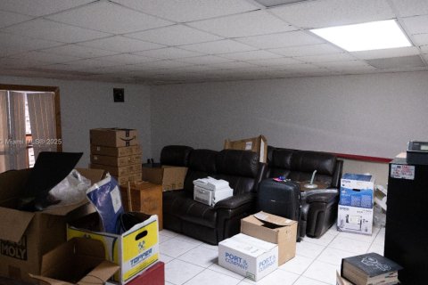 Immobilier commercial à vendre à Hialeah, Floride № 1979297 - photo 29