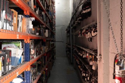 Immobilier commercial à vendre à Hialeah, Floride № 1979297 - photo 17