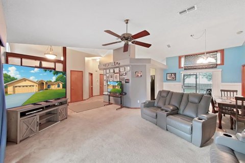 Villa ou maison à vendre à Spring Hill, Floride: 3 chambres, 198.07 m2 № 1773548 - photo 8