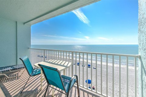 Condominio en venta en North Redington Beach, Florida, 1 dormitorio, 83.15 m2 № 2399184 - foto 5