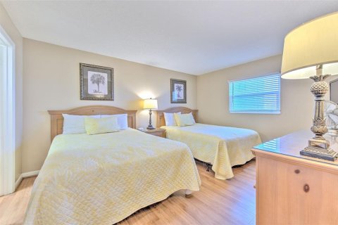 Condominio en venta en North Redington Beach, Florida, 1 dormitorio, 83.15 m2 № 2399184 - foto 23