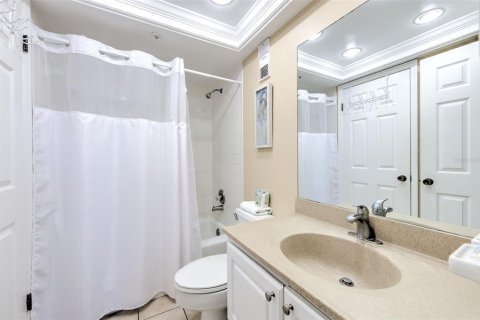Condominio en venta en North Redington Beach, Florida, 1 dormitorio, 83.15 m2 № 2399184 - foto 27