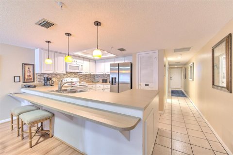 Condominio en venta en North Redington Beach, Florida, 1 dormitorio, 83.15 m2 № 2399184 - foto 22
