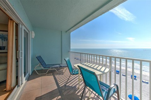 Condominio en venta en North Redington Beach, Florida, 1 dormitorio, 83.15 m2 № 2399184 - foto 9