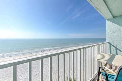 Condominio en venta en North Redington Beach, Florida, 1 dormitorio, 83.15 m2 № 2399184 - foto 4