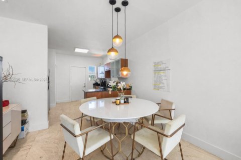 Купить кондоминиум в Майами-Бич, Флорида 2 спальни, 85.93м2, № 1997945 - фото 4