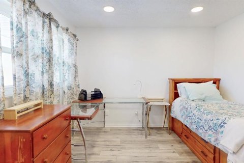 Condominio en venta en Treasure Island, Florida, 2 dormitorios, 97.08 m2 № 1743742 - foto 26