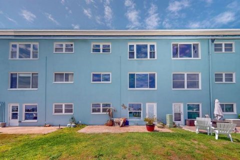 Condominio en venta en Treasure Island, Florida, 2 dormitorios, 97.08 m2 № 1743742 - foto 8