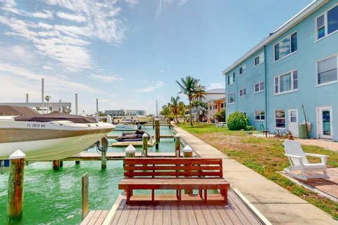 Condominio en venta en Treasure Island, Florida, 2 dormitorios, 97.08 m2 № 1743742 - foto 10