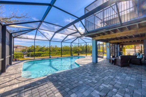 House in Englewood, Florida 3 bedrooms, 187.01 sq.m. № 1528809 - photo 25