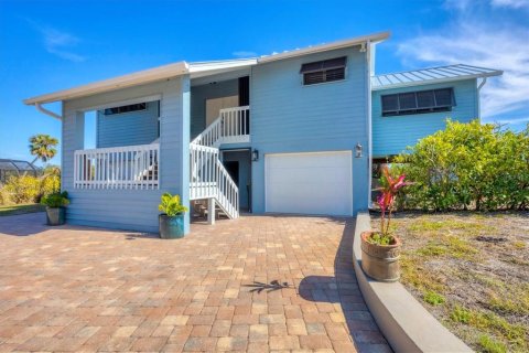 House in Englewood, Florida 3 bedrooms, 187.01 sq.m. № 1528809 - photo 5