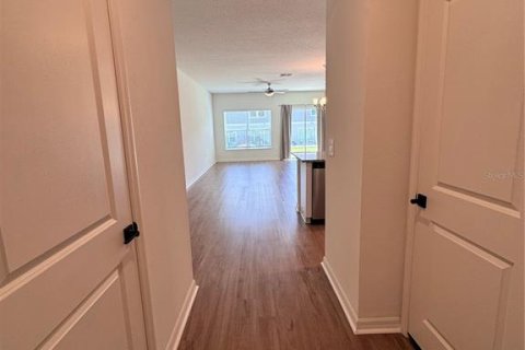Townhouse in Davenport, Florida 3 bedrooms, 135.92 sq.m. № 1880804 - photo 3