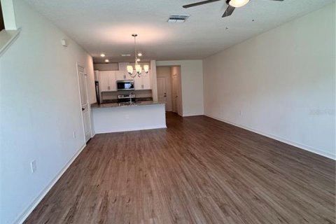 Townhouse in Davenport, Florida 3 bedrooms, 135.92 sq.m. № 1880804 - photo 6