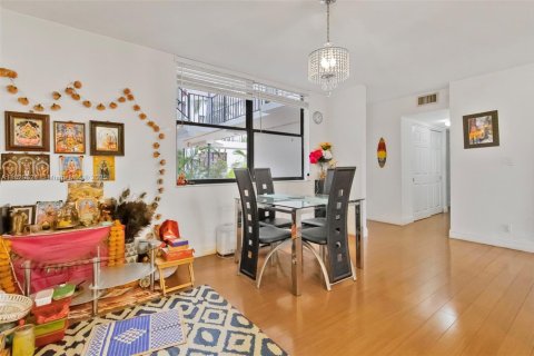 Condo in Aventura, Florida, 3 bedrooms  № 1962266 - photo 5