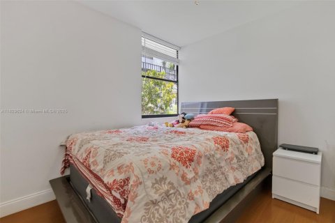 Condo in Aventura, Florida, 3 bedrooms  № 1962266 - photo 18