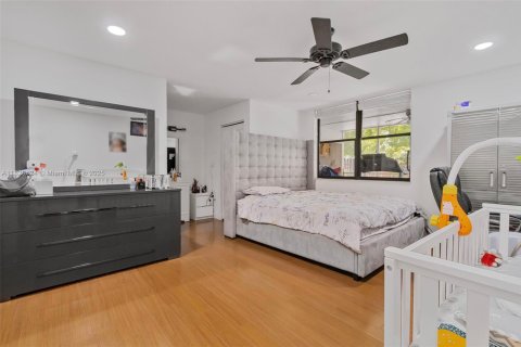 Condo in Aventura, Florida, 3 bedrooms  № 1962266 - photo 9