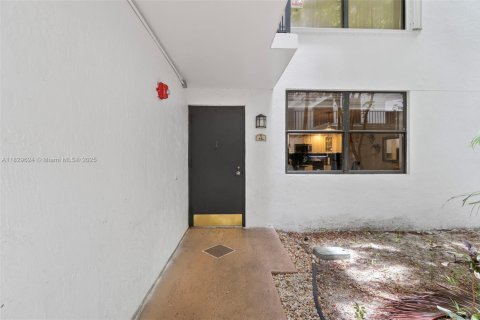 Condo in Aventura, Florida, 3 bedrooms  № 1962266 - photo 22