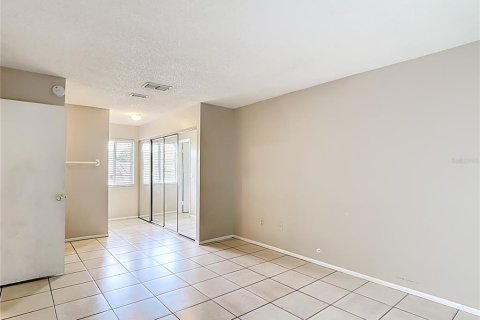 House in Ocala, Florida 2 bedrooms, 117.24 sq.m. № 1778501 - photo 9