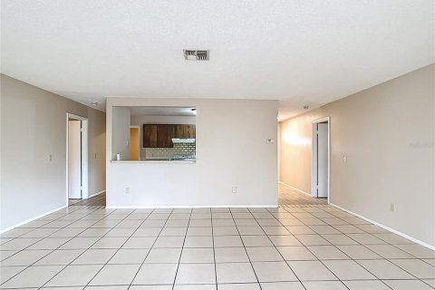 House in Ocala, Florida 2 bedrooms, 117.24 sq.m. № 1778501 - photo 8