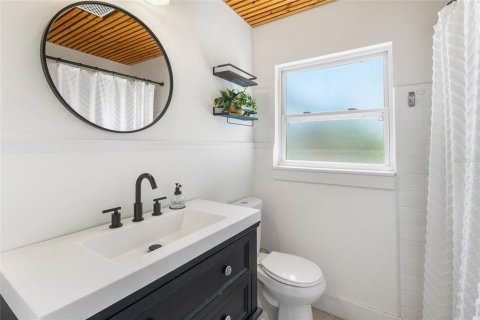 House in Saint Petersburg, Florida 2 bedrooms, 96.71 sq.m. № 1865959 - photo 24