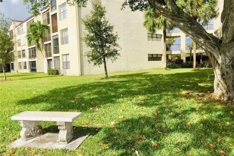 Condominio en venta en Pompano Beach, Florida, 1 dormitorio, 75.25 m2 № 2260147 - foto 27