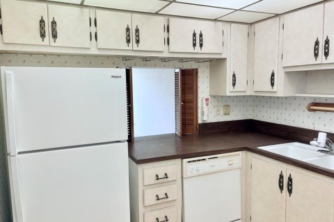 Condominio en venta en Pompano Beach, Florida, 1 dormitorio, 75.25 m2 № 2260147 - foto 10