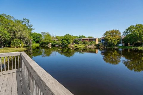 Condo in Tampa, Florida, 1 bedroom  № 2102785 - photo 19