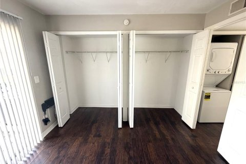 Condo in Tampa, Florida, 1 bedroom  № 2102785 - photo 10