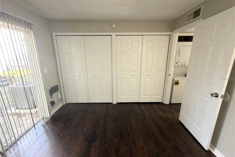 Condo in Tampa, Florida, 1 bedroom  № 2102785 - photo 9