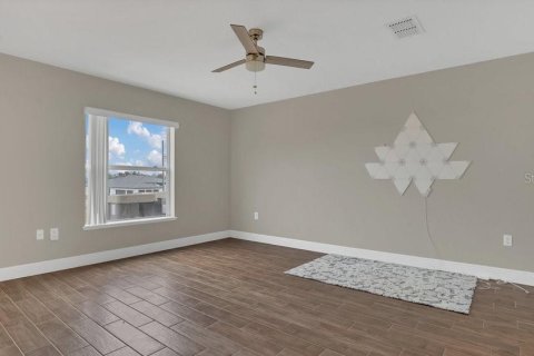 Casa en venta en Clermont, Florida, 6 dormitorios, 367.15 m2 № 1548590 - foto 16