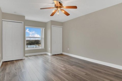 Casa en venta en Clermont, Florida, 6 dormitorios, 367.15 m2 № 1548590 - foto 19
