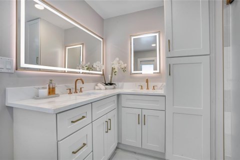Villa ou maison à vendre à Maitland, Floride: 5 chambres, 250.37 m2 № 2204148 - photo 27