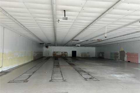 Immobilier commercial à louer à Ocala, Floride: 12877.83 m2 № 2412635 - photo 2