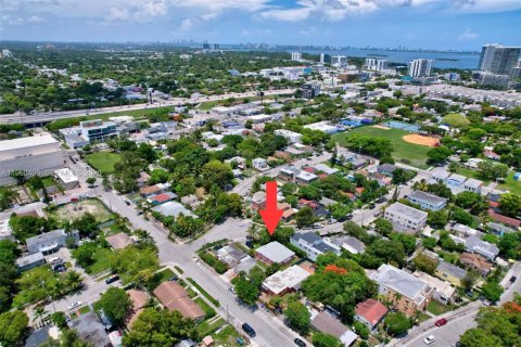 Immobilier commercial à vendre à Miami, Floride: 167.04 m2 № 2027616 - photo 25