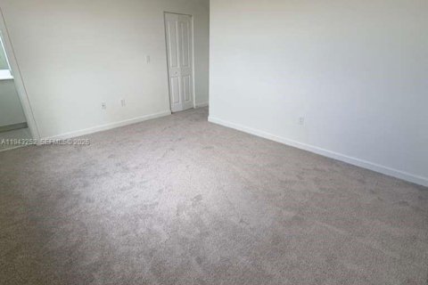 Casa en alquiler en Homestead, Florida, 4 dormitorios № 2059834 - foto 13