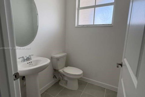 Casa en alquiler en Homestead, Florida, 4 dormitorios № 2059834 - foto 9