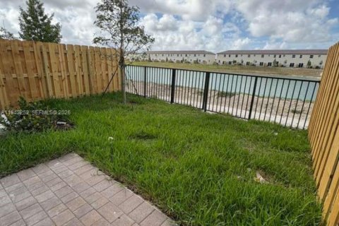 Casa en alquiler en Homestead, Florida, 4 dormitorios № 2059834 - foto 3