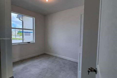 Casa en alquiler en Homestead, Florida, 4 dormitorios № 2059834 - foto 23