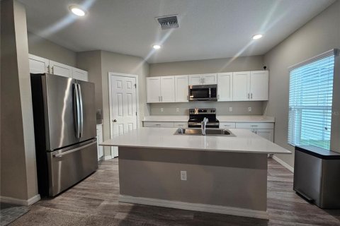 House in Riverview, Florida 5 bedrooms, 229.47 sq.m. № 1909585 - photo 8