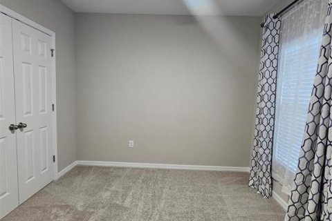 House in Riverview, Florida 5 bedrooms, 229.47 sq.m. № 1909585 - photo 5