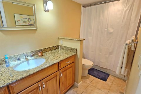 Adosado en alquiler en Sarasota, Florida, 3 dormitorios, 220.36 m2 № 2142799 - foto 23
