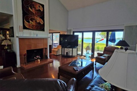Adosado en alquiler en Sarasota, Florida, 3 dormitorios, 220.36 m2 № 2142799 - foto 12