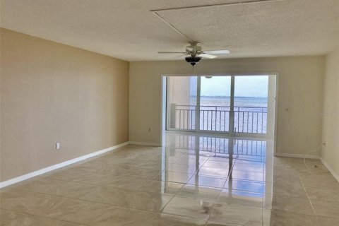 Condominio en alquiler en Bradenton, Florida, 2 dormitorios, 126.72 m2 № 2097366 - foto 6